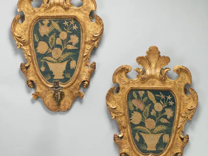 Sconce (one of a pair)