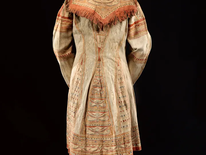 Innu/Naskapi Man's Coat